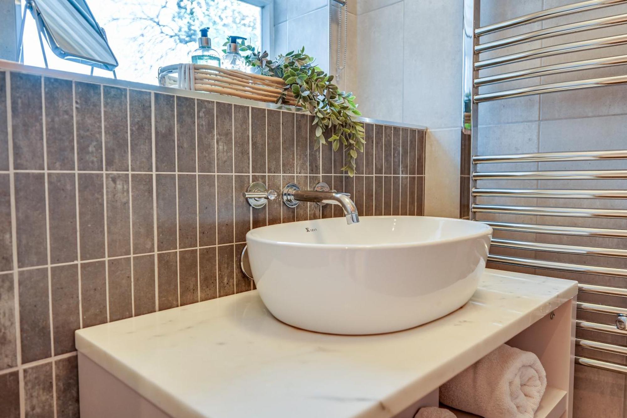 The Hideaway @ Flagham Cottage. Malmesbury Eksteriør billede
